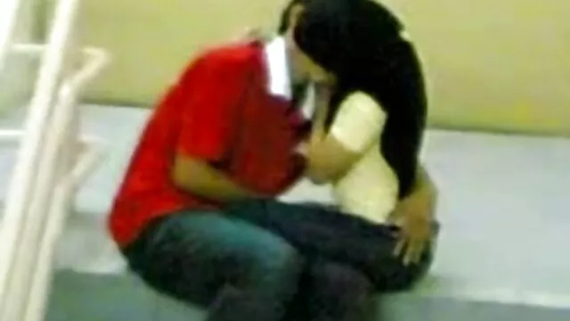 従順な縛られ、フェムドムの犬のように犯される） 女性 の 為 の エッチ 無料 動画