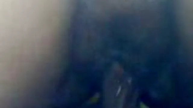 若い女性は通りに殴られ、お金のためにファックする 女の子 の 為 の エッチ 動画