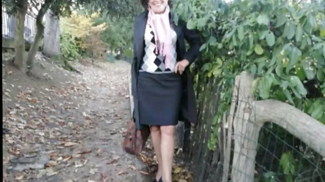 近親相姦を練習するロシアの兄弟 女性 の 為 の エッチ 動画