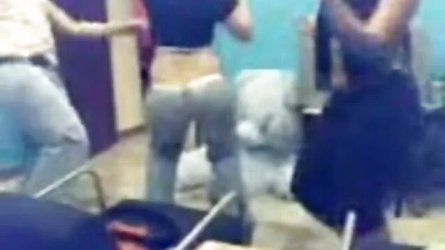 スペインの十代のポルノ初めて肛門 女 向け av 無料