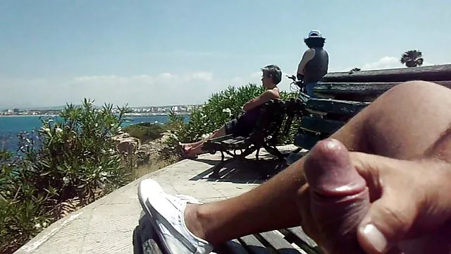 私はいつもよりも多く、女の子は良いクソ犬を持っています 女の子 用 av 無料