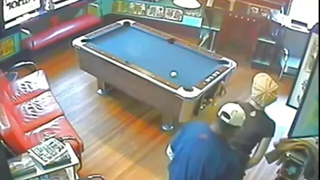 スペインのぽっちゃり妻は豚のように自慰行為。 エッチ 動画 女性 の ため の