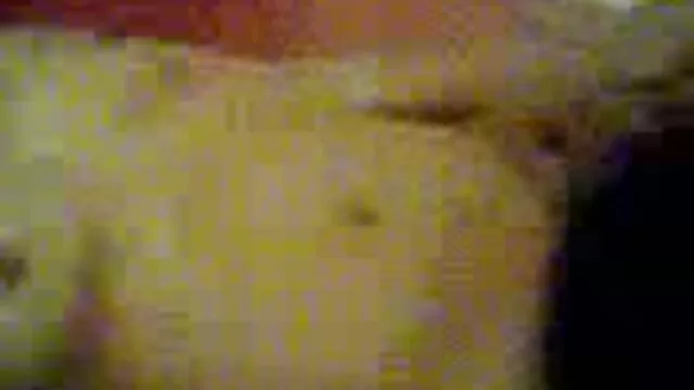 公共の場で見ている人々と 女性 の ため の アダルト ビデオ 無料