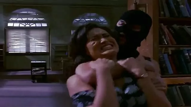 18歳スペイン語で彼女のボーイフレンドロッカー岩の前に混乱 女性 の ため の エッチ 動画 無料