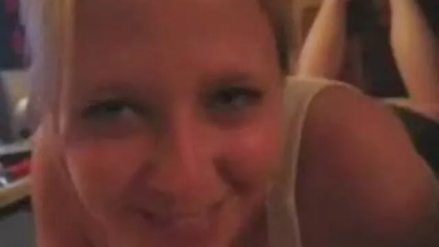 スペインの金髪fucksディルドまで彼女はorgasm av 動画 女子 向け