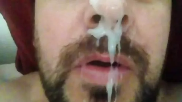 彼女と彼女の母親が父親のために提供するのと同じ娘 女性 の 為 の セックス 動画